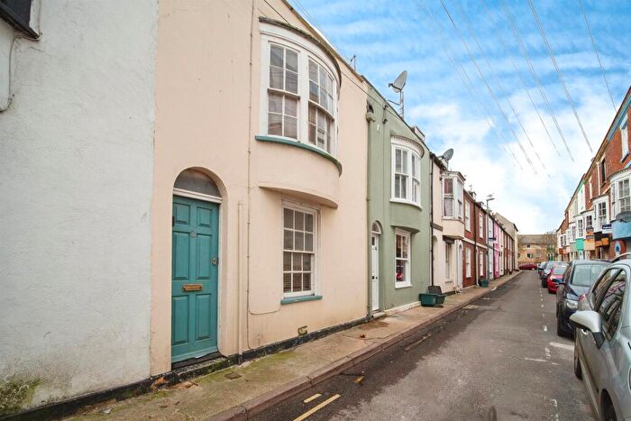 3 Bedroom Terraced House For Sale In Bath Street, Weymouth, DT4