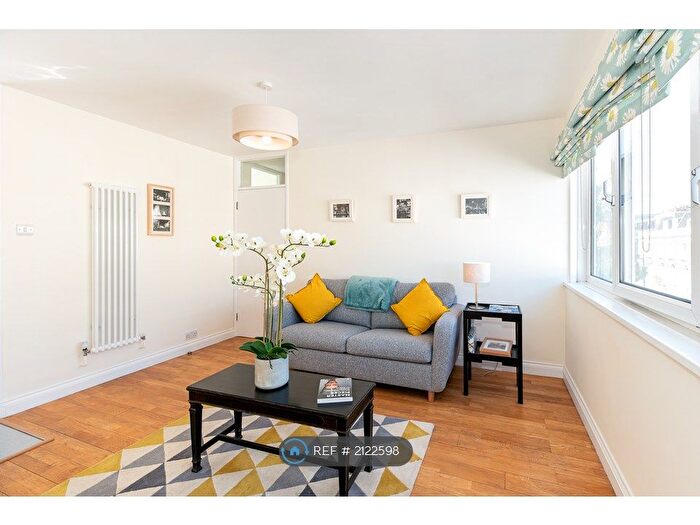 1 Bedroom Flat To Rent In Cumberland Court, London, SW1V