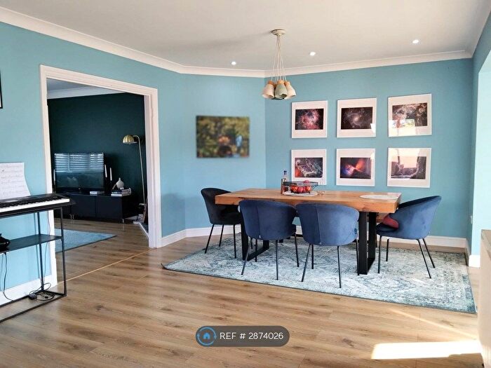 3 Bedroom Semi Detached House To Rent In Brampton Road, Bexleyheath, DA7