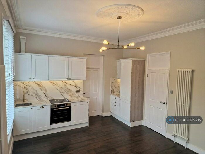 2 Bedroom Flat To Rent In Grosvenor Avenue, Islington, N5