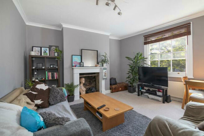 2 Bedroom Apartment To Rent In Somerset House, Dartmouth Park Hill, London, NW5