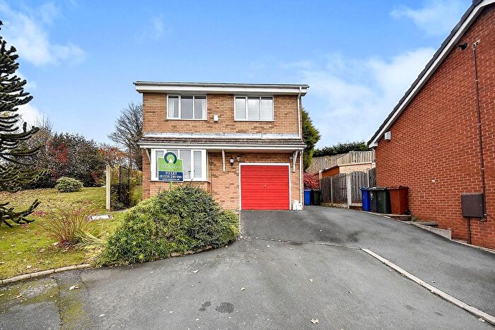 3 Bedroom Detached House To Rent In Roeburn Close, Mapplewell, Barnsley, South Yorkshire, S75