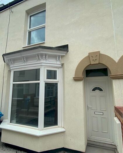 2 Bedroom Property To Rent In Laurel Grove, Perry Street, Hull, HU3