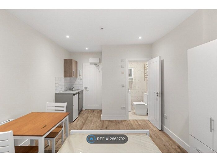 Studio To Rent In Chase Side Crescent, Enfield, EN2