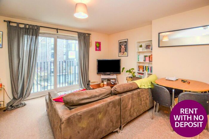 2 Bedroom Flat To Rent In Slater House, Woden Street, Salford, M5