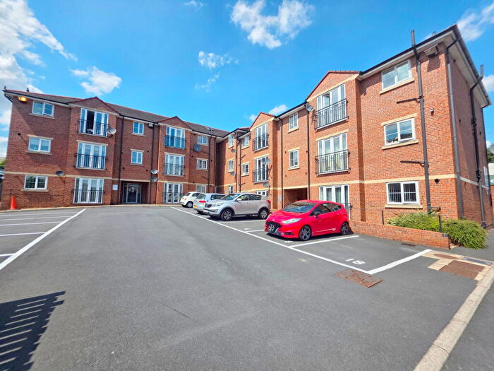 2 Bedroom Flat For Sale In Langdale Court, Barnsley, S71