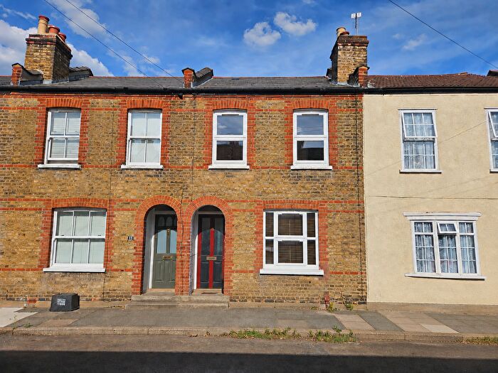 3 Bedroom Terraced House For Sale In Warwick Road, Twickenham, Mins Green, Easy Walk Station, TW2