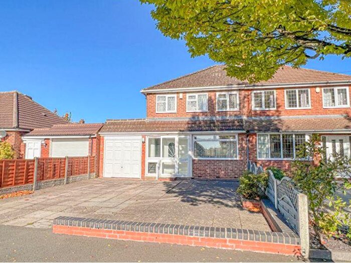 3 Bedroom House To Rent In Frankburn Road, Sutton Coldfield, B74