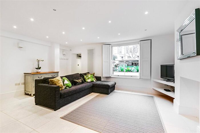 2 Bedroom Flat To Rent In Elizabeth Avenue, Islington, N1