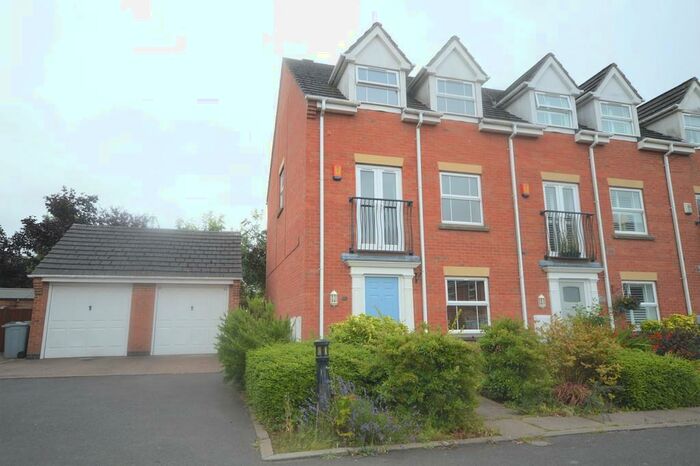 4 Bedroom Semi-Detached House To Rent In Moreton Place, Scholar Green, ST7