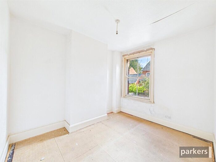 2 Bedroom Terraced House For Sale In Princes Street, Reading, Berkshire, RG1