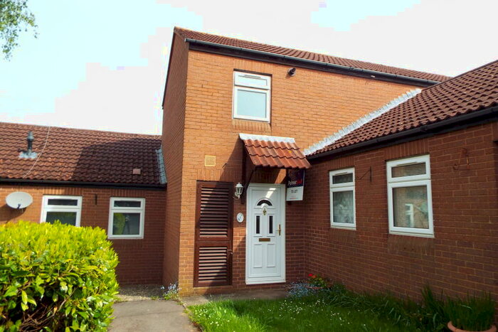 3 Bedroom Terraced House To Rent In Wells, BA5