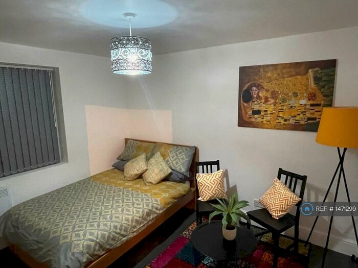 1 Bedroom Flat To Rent In Yelverton Road, Coventry, CV6