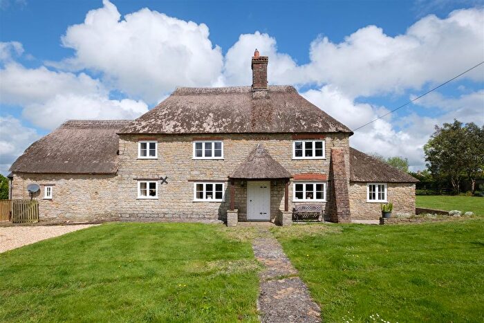 4 Bedroom Detached House For Sale In Holwell, Sherborne, DT9