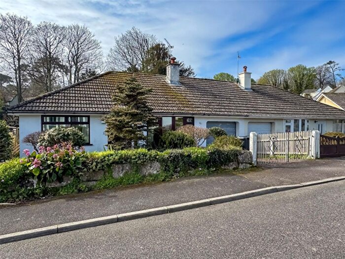 3 Bedroom Bungalow For Sale In Pendrea Close, Gulval, Penzance, TR18
