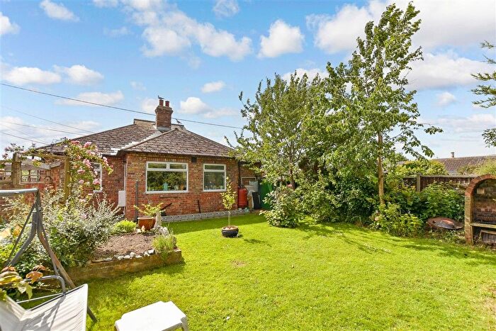 3 Bedroom Detached Bungalow For Sale In Tower Estate, Dymchurch, Romney Marsh, Kent, TN29