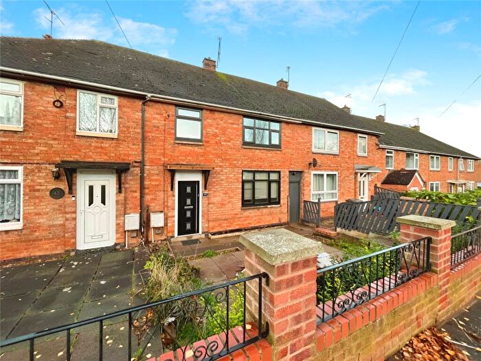 3 Bedroom Terraced House To Rent In Amyson Road, Leicester, Leicestershire, LE5