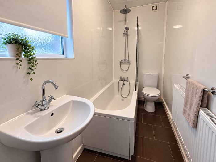 6 Bedroom House To Rent In Borrowdale Road, Smithdown, Liverpool, L15