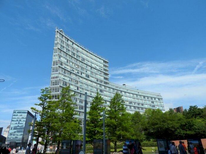 2 Bedroom Apartment To Rent In Th Floor One Park West, L1