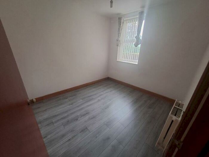 2 Bedroom Flat To Rent In Alexandra Mount, Liverpool, L21