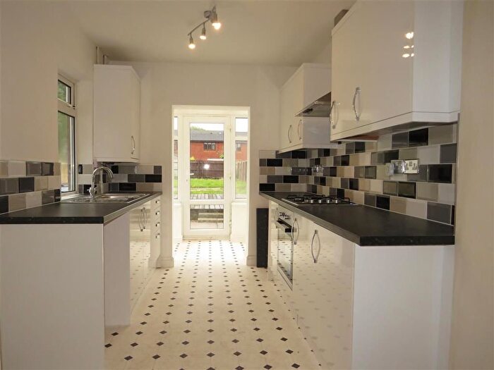 3 Bedroom Property To Rent In Charlotte Court, Branston Road, Burton-On-Trent, DE14