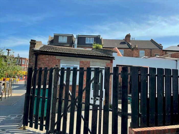 1 Bedroom Flat To Rent In High Street, Harrow, Harrow, HA1