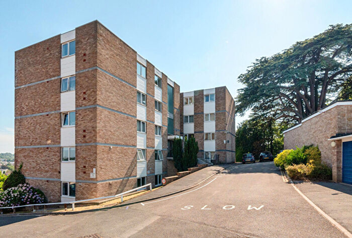 3 Bedroom Apartment For Sale In Westover Gardens, Bristol, Somerset, BS9