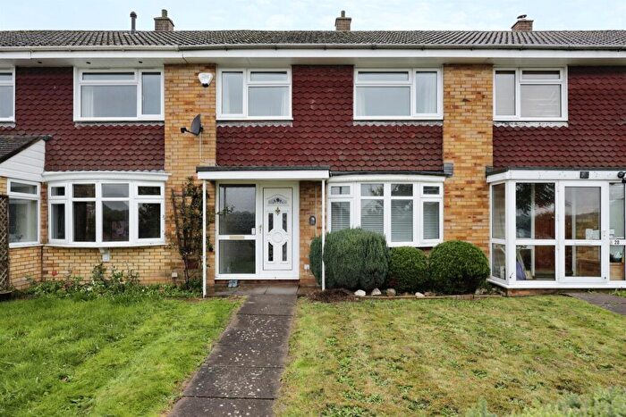 3 Bedroom Terraced House For Sale In Little Hivings, Chesham, HP5