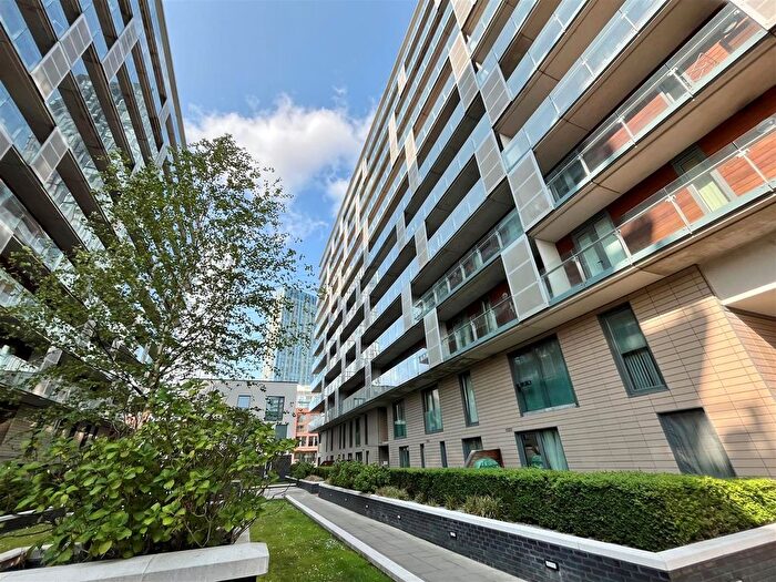 2 Bedroom Flat To Rent In Spectrum, Blackfriars Road, M3