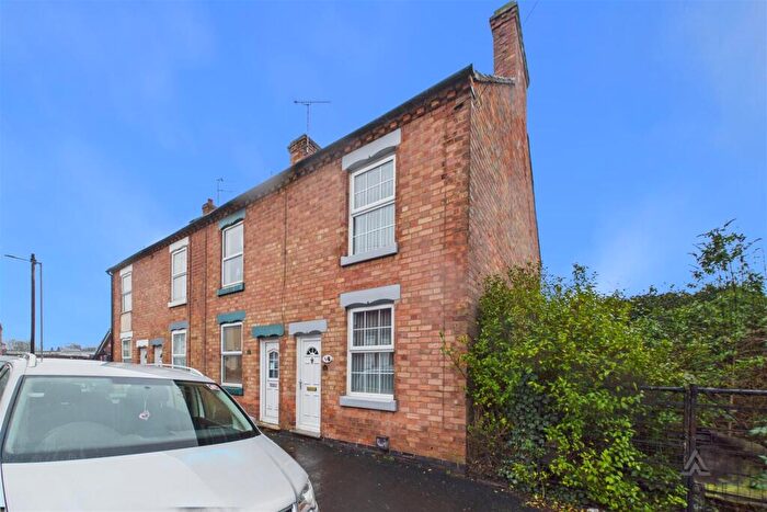 2 Bedroom House For Sale In Dover Road, Burton-On-Trent, DE13