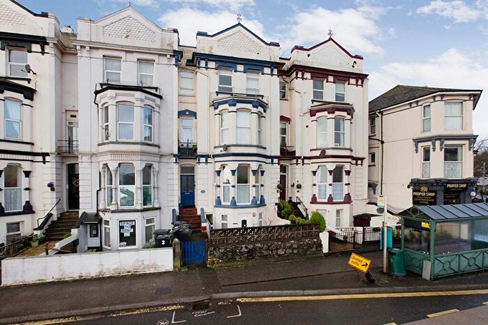 2 Bedroom Flat For Sale In Brookdale Terrace, Dawlish, EX7