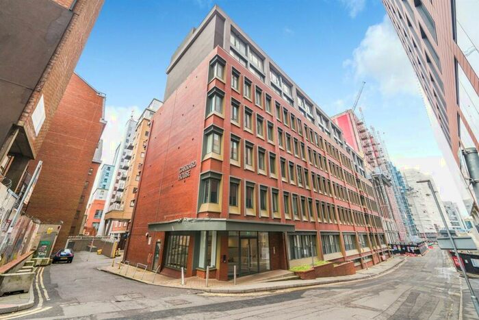 2 Bedroom Apartment To Rent In Garrard Street, Reading, RG1