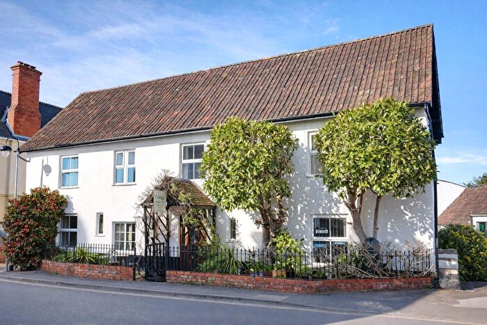 6 Bedroom Property For Sale In High Street, Porlock, Minehead, Somerset, TA24