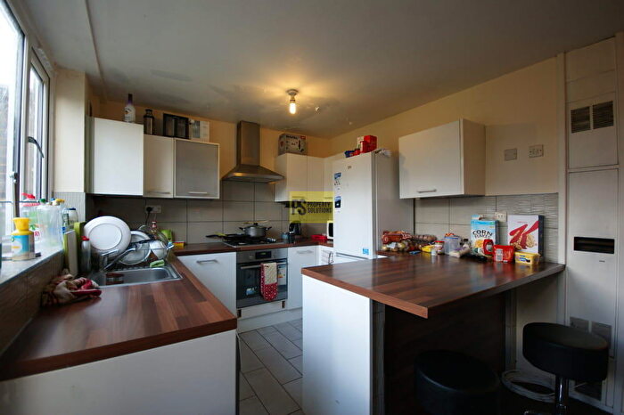 3 Bedroom Terraced House To Rent In Umberslade Road, Selly Oak, Birmingham, B29