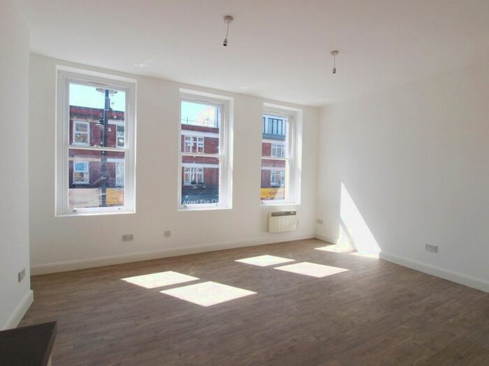 1 Bedroom Flat To Rent In Chapel Market, Islington, N1