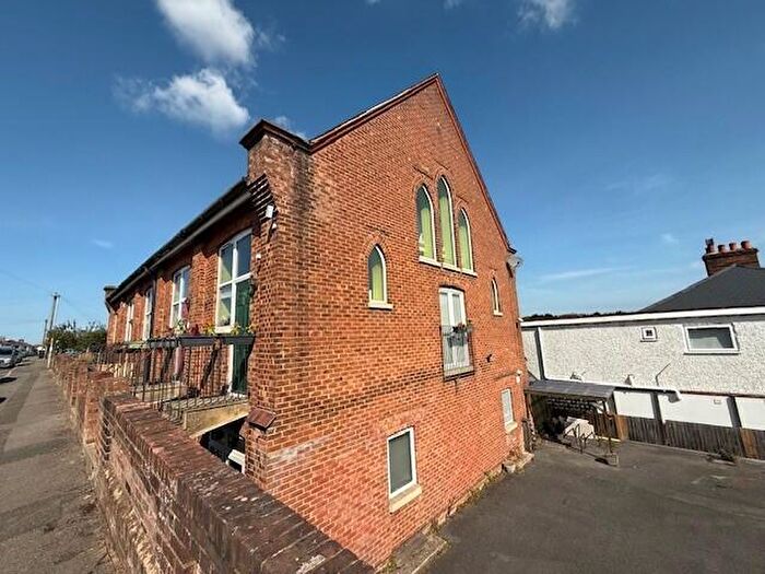 3 Bedroom Terraced House For Sale In Wayne Road, Parkstone, Poole, BH12