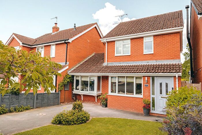4 Bedroom Link Detached House For Sale In Greenway Avenue, Alveley, Bridgnorth, WV15