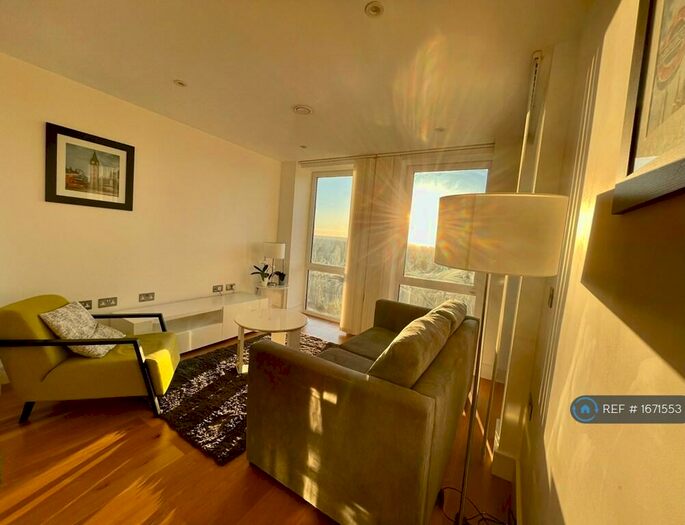 2 Bedroom Flat To Rent In Grove Place, London, SE9