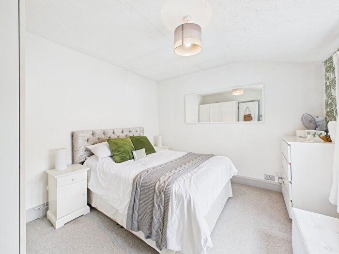 4 Bedroom Semi-Detached House For Sale In Stanwell Road, Ashford, Surrey, TW15