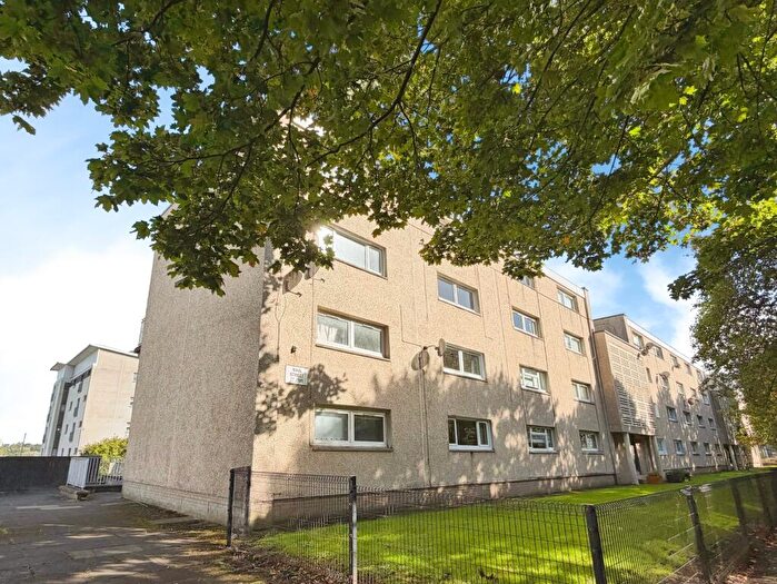 2 Bedroom Maisonette For Sale In Main Street, Glasgow, G72