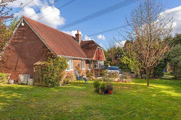 3 Bedroom Detached Bungalow For Sale In Pallington Heath, Dorchester, DT2