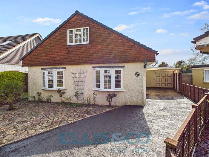 4 Bedroom Chalet For Sale In Greenview Crescent, Hildenborough, Tonbridge, TN11