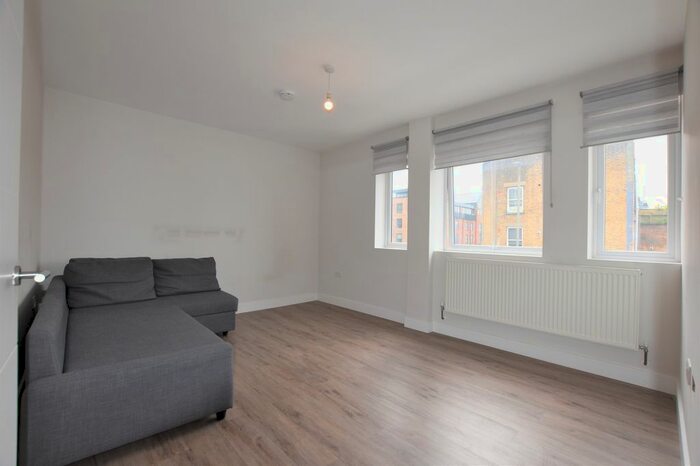 1 Bedroom Flat To Rent In Rusper House, Tooting High Street, SW17