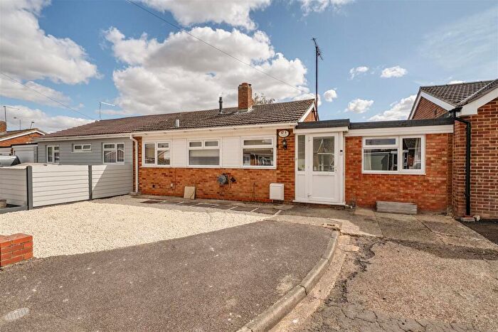 3 Bedroom Terraced Bungalow For Sale In George Street, Clapham, Bedford, MK41
