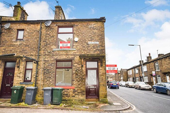 2 Bedroom End Of Terrace House To Rent In Clifton Street, Queensbury, Bradford, BD13