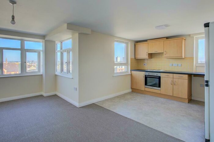 1 Bedroom Apartment To Rent In Dock Road, Tilbury, RM18