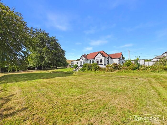 3 Bedroom Detached Bungalow For Sale In Glyndwr Road, Gwernymynydd, Mold, CH7