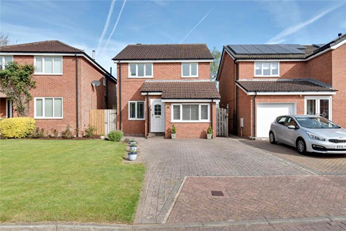 3 Bedroom Detached House For Sale In Beckside, Northallerton, North Yorkshire, DL7