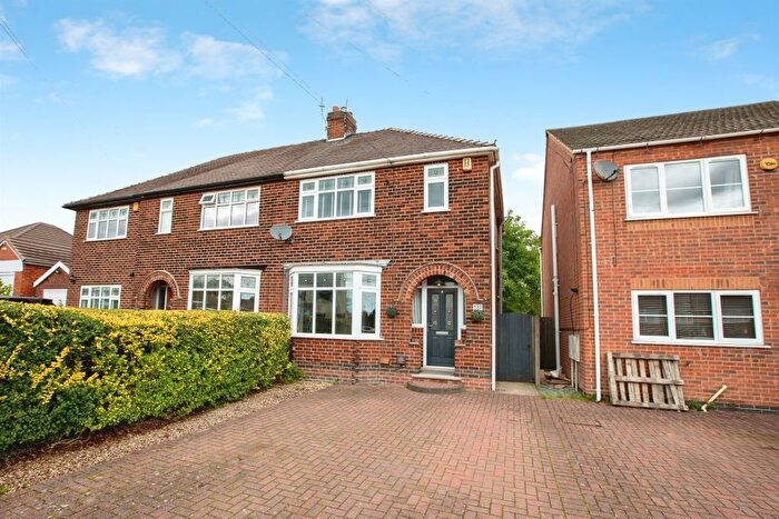 3 Bedroom Semi-Detached House For Sale In Birchwood Lane, Somercotes, Alfreton, DE55