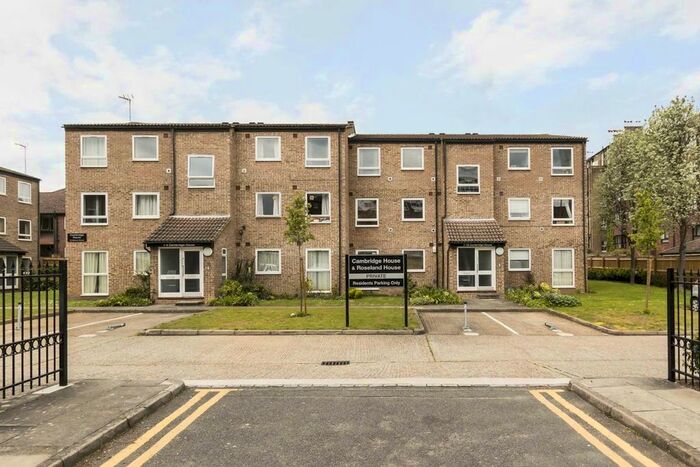 2 Bedroom Flat To Rent In Weimar Street, London, SW15